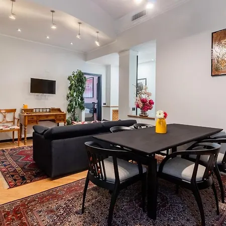 Homeby, Simonetta Porta Romana Апартаменты